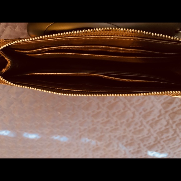 Wallet - Picture 5 of 6